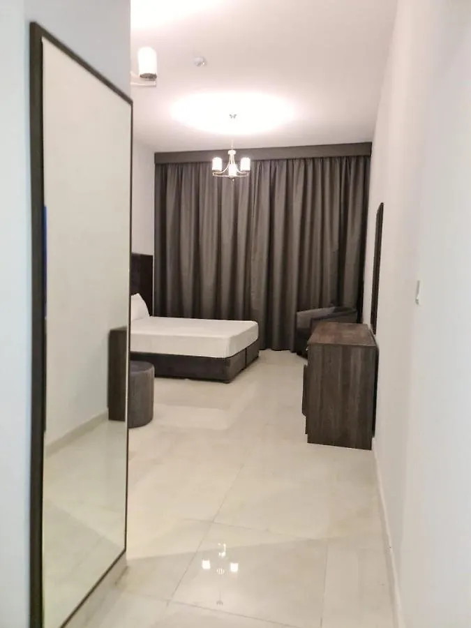 דובאי New Dream Plaza Hotel Apartment 0*,  איחוד האמירויות הערביות