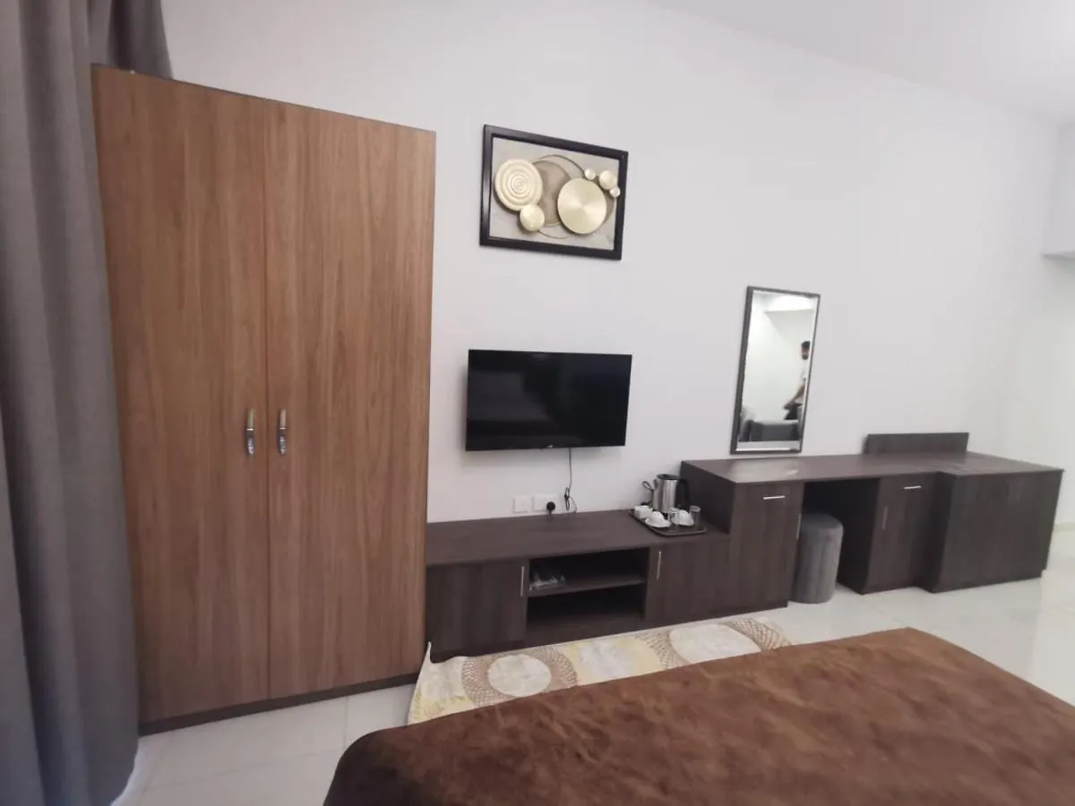 דובאי New Dream Plaza Hotel Apartment איחוד האמירויות הערביות