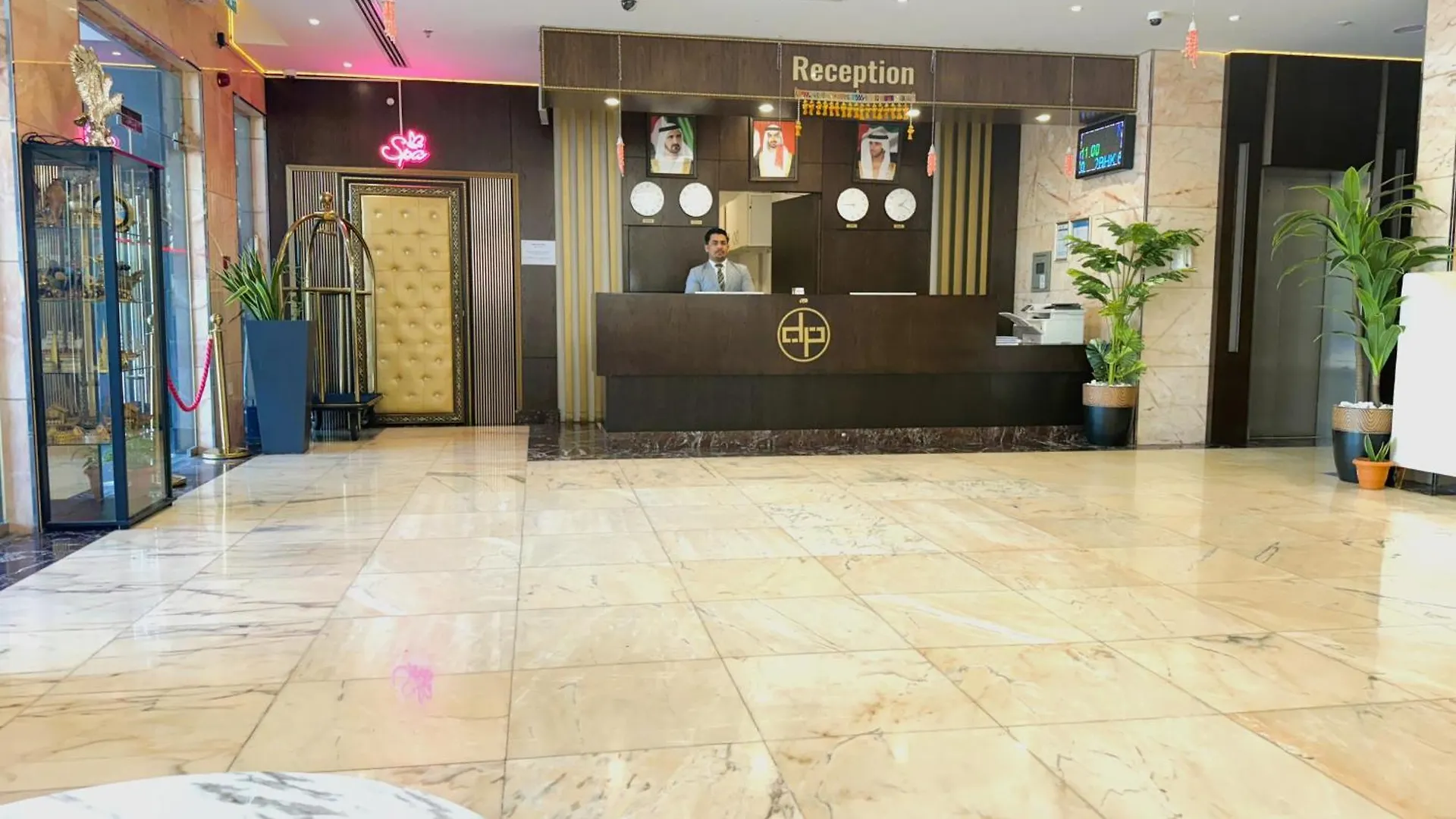 דובאי New Dream Plaza Hotel Apartment איחוד האמירויות הערביות